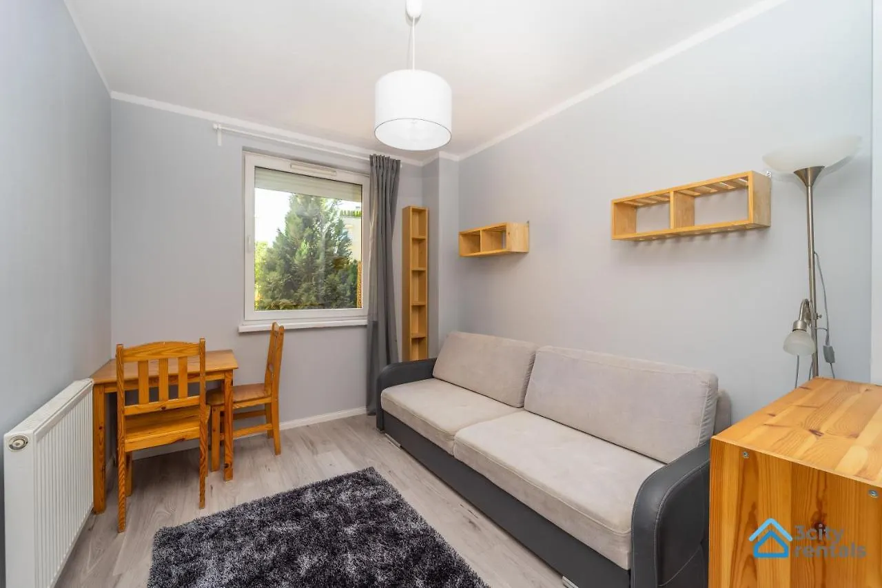 Apartment For 10 With Garden And Parking Gdańsk